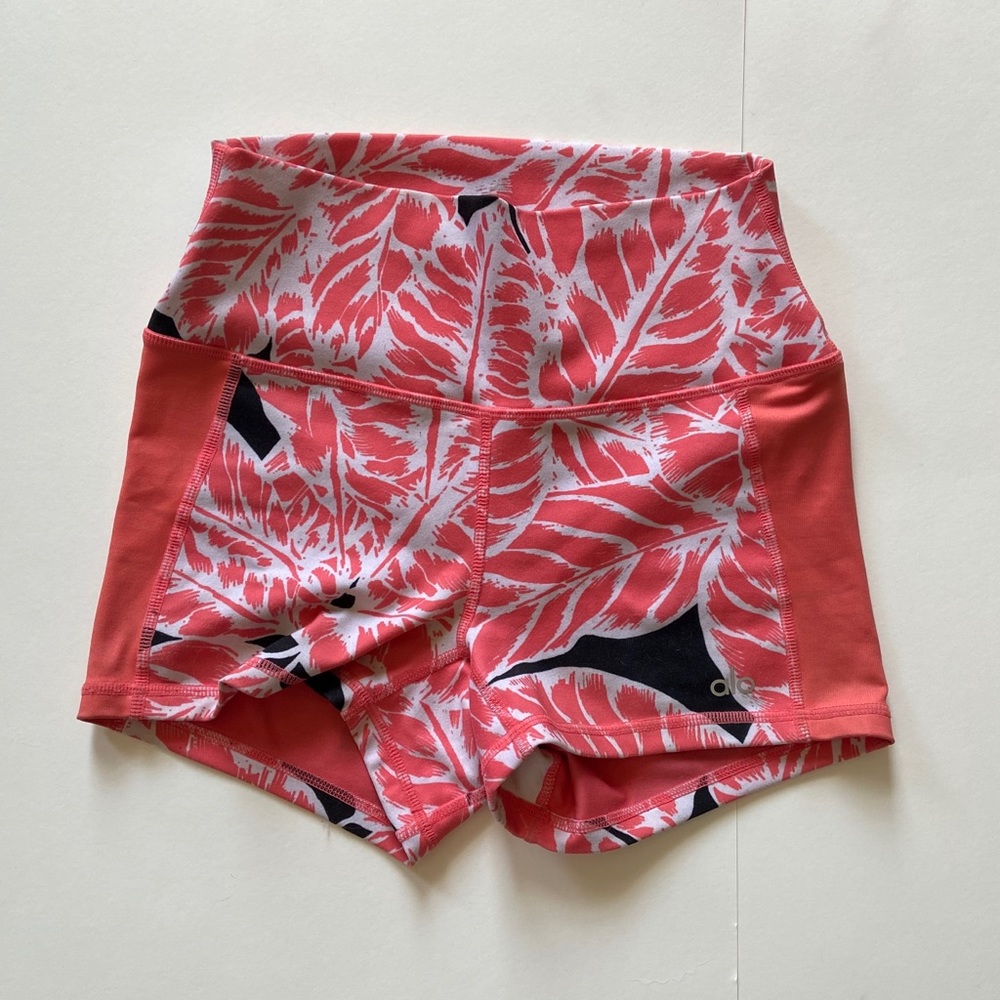 Alo High Waist Shorts in Pink Guava Palm